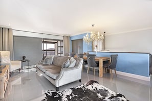 House (3 Bedrooms) | Interior - Island View 28 (Cape Town)