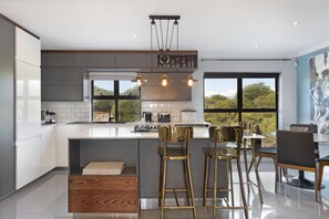 House (3 Bedrooms) | Interior - Island View 28 (Cape Town)