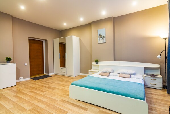 1 bedroom, iron/ironing board, WiFi, bed sheets - Cozy Apartment in the Riga City Centre (Riga)