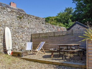 屋外ダイニングエリア