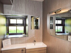 Towels - The Studio at Malt Kiln Cottage (Grizebeck, near Kirkby-in-Furness)