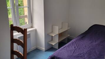 5 habitaciones, wifi gratis y ropa de cama