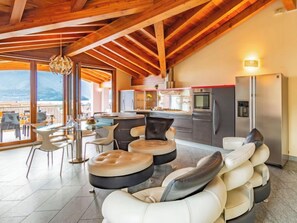 Dining - Martino by Interhome (Gravedona)