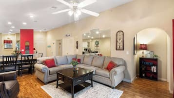 Condo, Multiple Beds, Patio, Golf View (Home on the Golf Range) | Living area | 42-inch flat-screen TV with digital channels