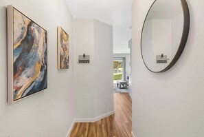 Interior - 3 Bears Hideaway - Nature Trails (Branson)