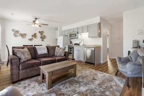 Condo, 1 King Bed with Sofa bed, Patio, Garden View (3 Bears Hideaway ) | Living area - 3 Bears Hideaway - Nature Trails (Branson)