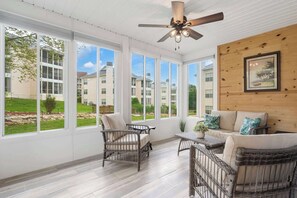 Interior - Brookside Duo - Peaceful Views! (Branson)