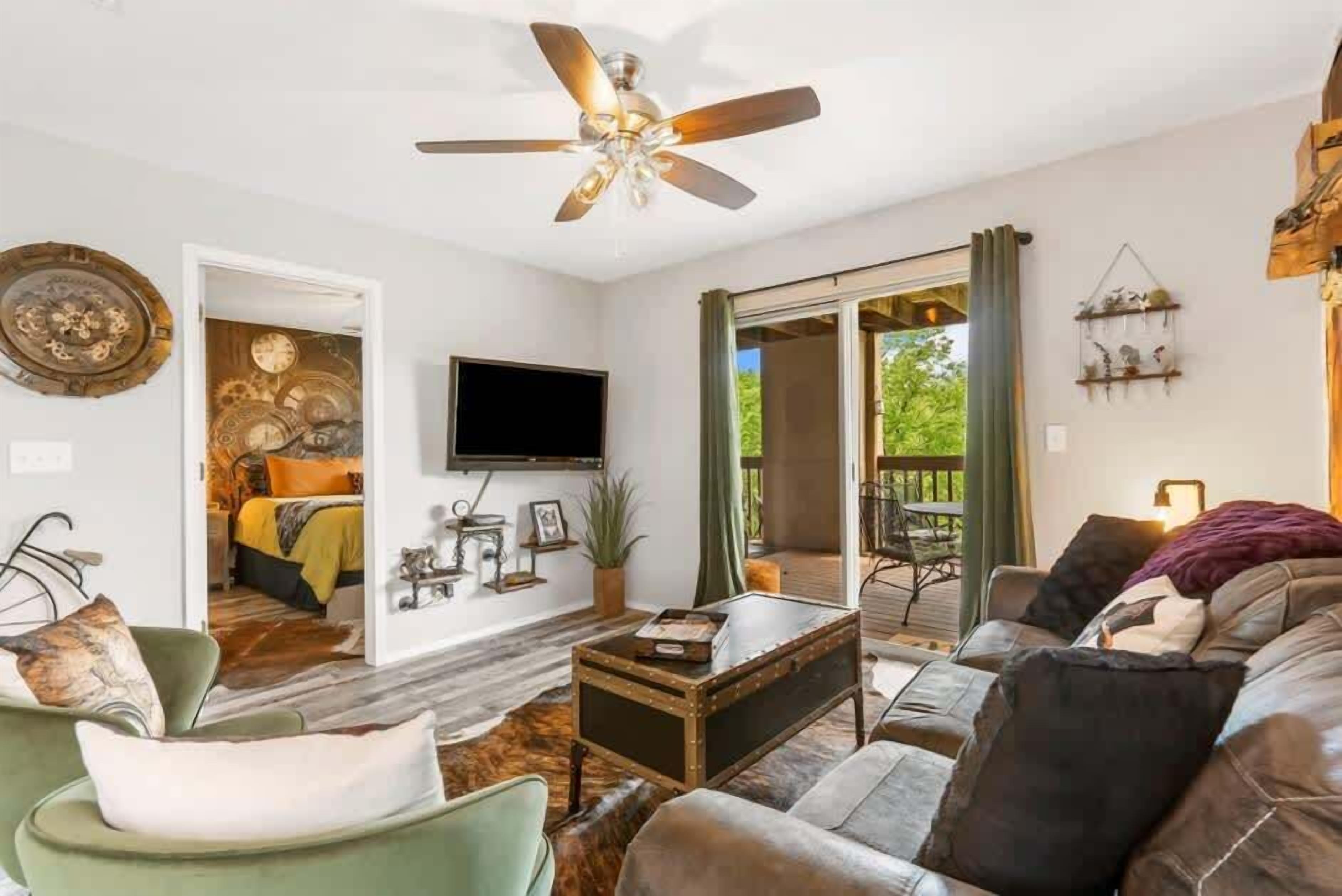 Apartment, Mehrere Betten, Terrasse, Bergblick (Best of Branson Duo) | 4 Schlafzimmer, individuell dekoriert, individuell eingerichtet