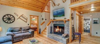 Buck Valley Lodge Mountain Getaway!