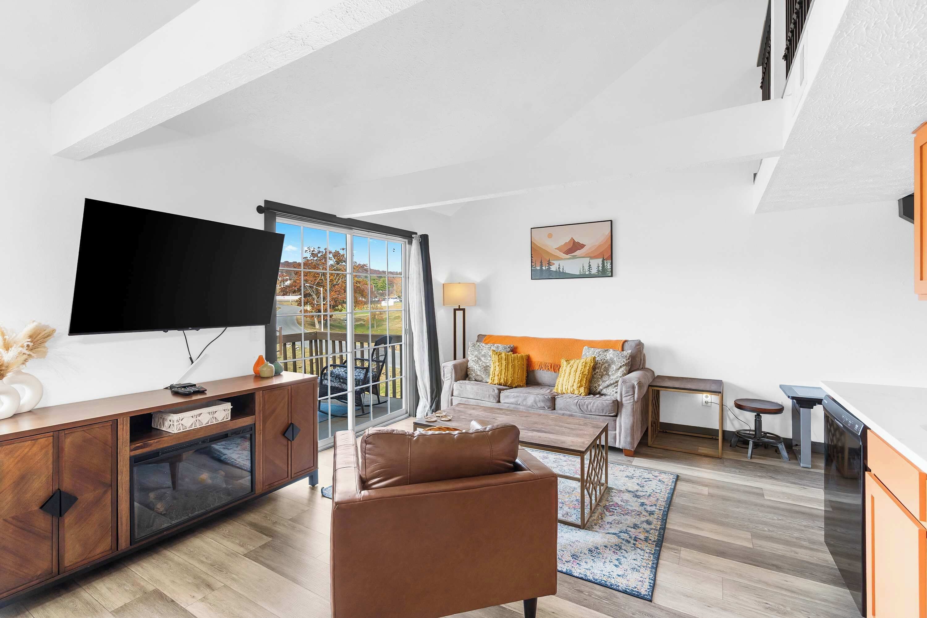 Condo, Multiple Beds, Balcony (Escape to the Pond View Oasis) | Living area | 42-inch flat-screen TV with digital channels