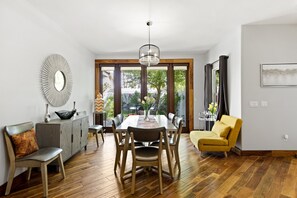 House, Multiple Beds, Pool Access, Pool View (Haleola Palm Springs) | Dining