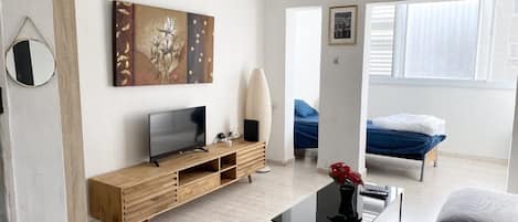 1 habitación, wifi y ropa de cama
