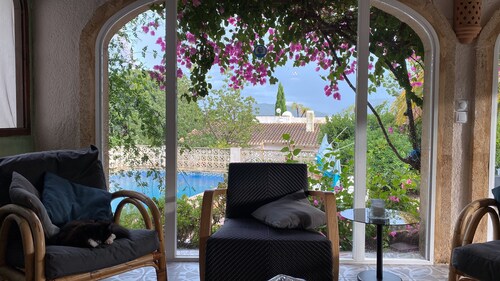 Villa de Charme Avec Jardin, Piscine au Sel, bbc et Ping Pong