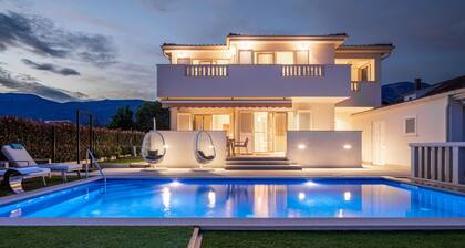 Luxury villa Bachin - family villa