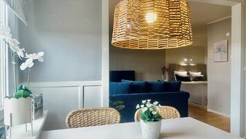 LÀgenhet Superior | 1 sovrum, minibar, individuell inredning och unika möbler