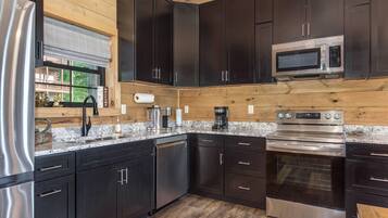 Cabin, Multiple Beds, Hot Tub, Mountain View (Lion's Landing) | Private kitchen | Fridge, microwave, oven, stovetop