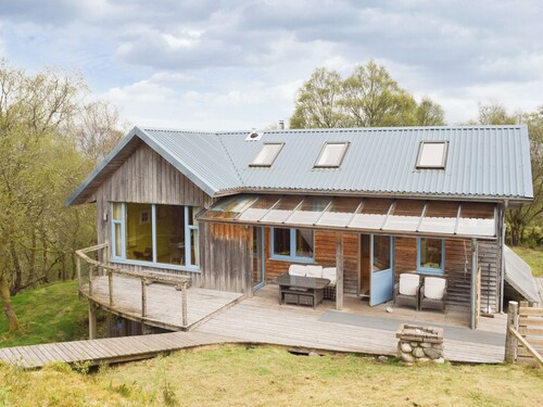 4 bedroom accommodation in Taynuilt
