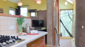 Dishwasher, high chair, freezer