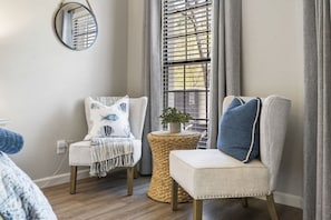Condo, várias camas, lareira | Parte interna