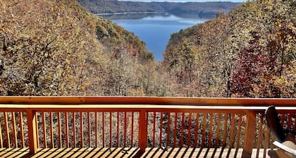 Secluded Cabin With a View!