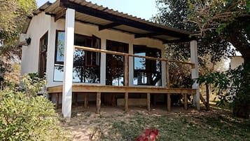 Honeymoon Double Room, 1 King Bed, Mountain View | Egyptian cotton sheets, premium bedding, down comforters, pillowtop beds