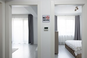 1 bedroom, iron/ironing board, travel cot, free WiFi