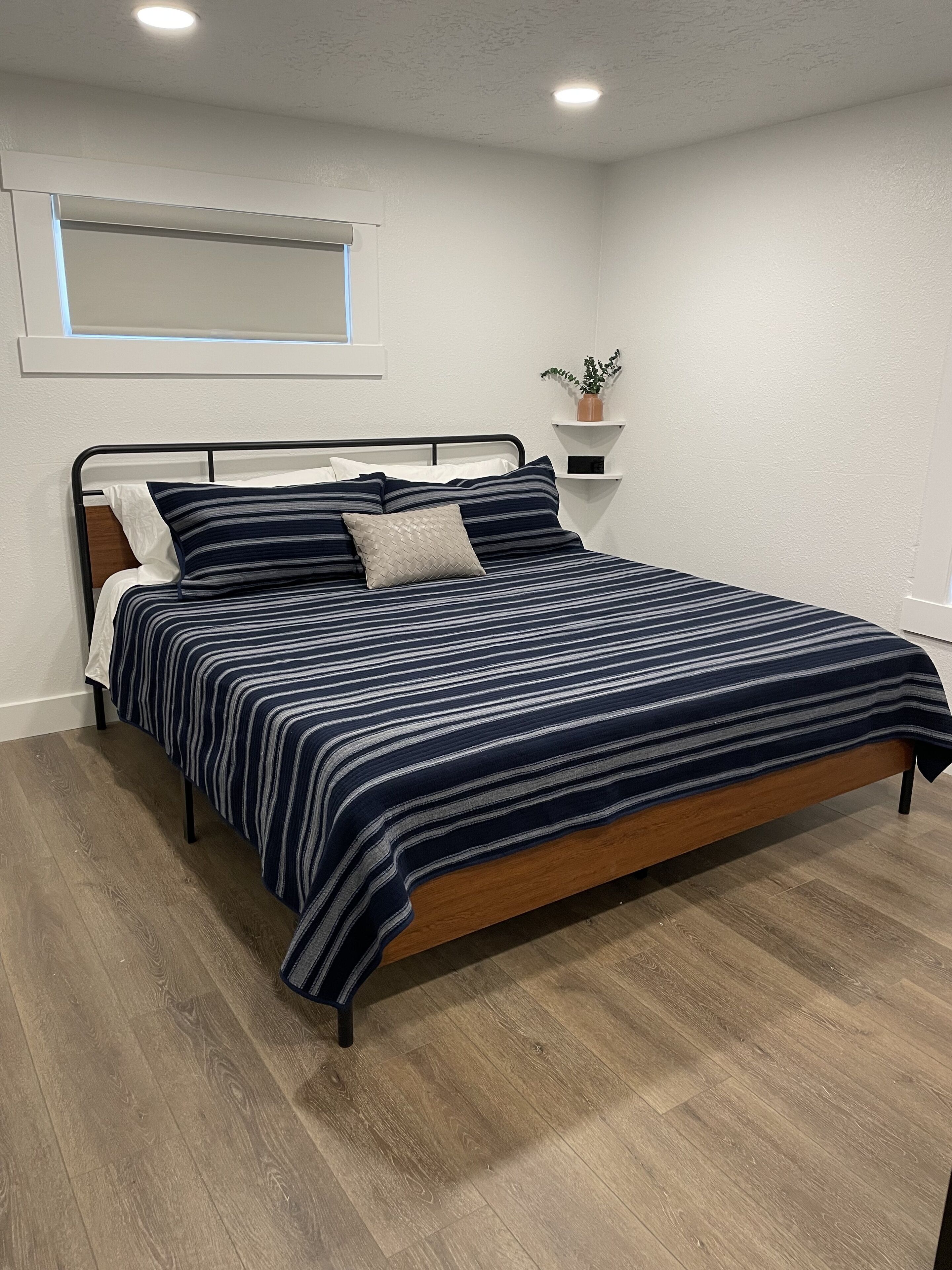 3 多间卧室、旅行婴儿床、WiFi、床单