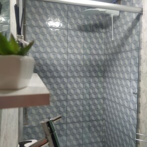 Hair dryer, towels, soap, shampoo