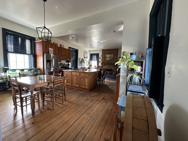 Dining - MidMountain Retreat, a budding arts space in a historic home on the James River (Natural Bridge Station)