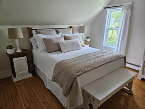 2 室のベッドルーム、アイロン / アイロン台、WiFi、ベッドシーツ