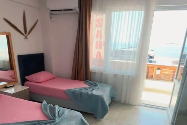 Desk, laptop workspace, WiFi (free), bed sheets
