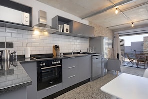 Apartment (1 Bedroom) | Interior