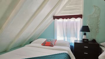 1 chambre, coffres-forts dans les chambres, fer et planche Ă repasser