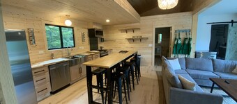 Oyster Lady’s Beach house in Homer, AK