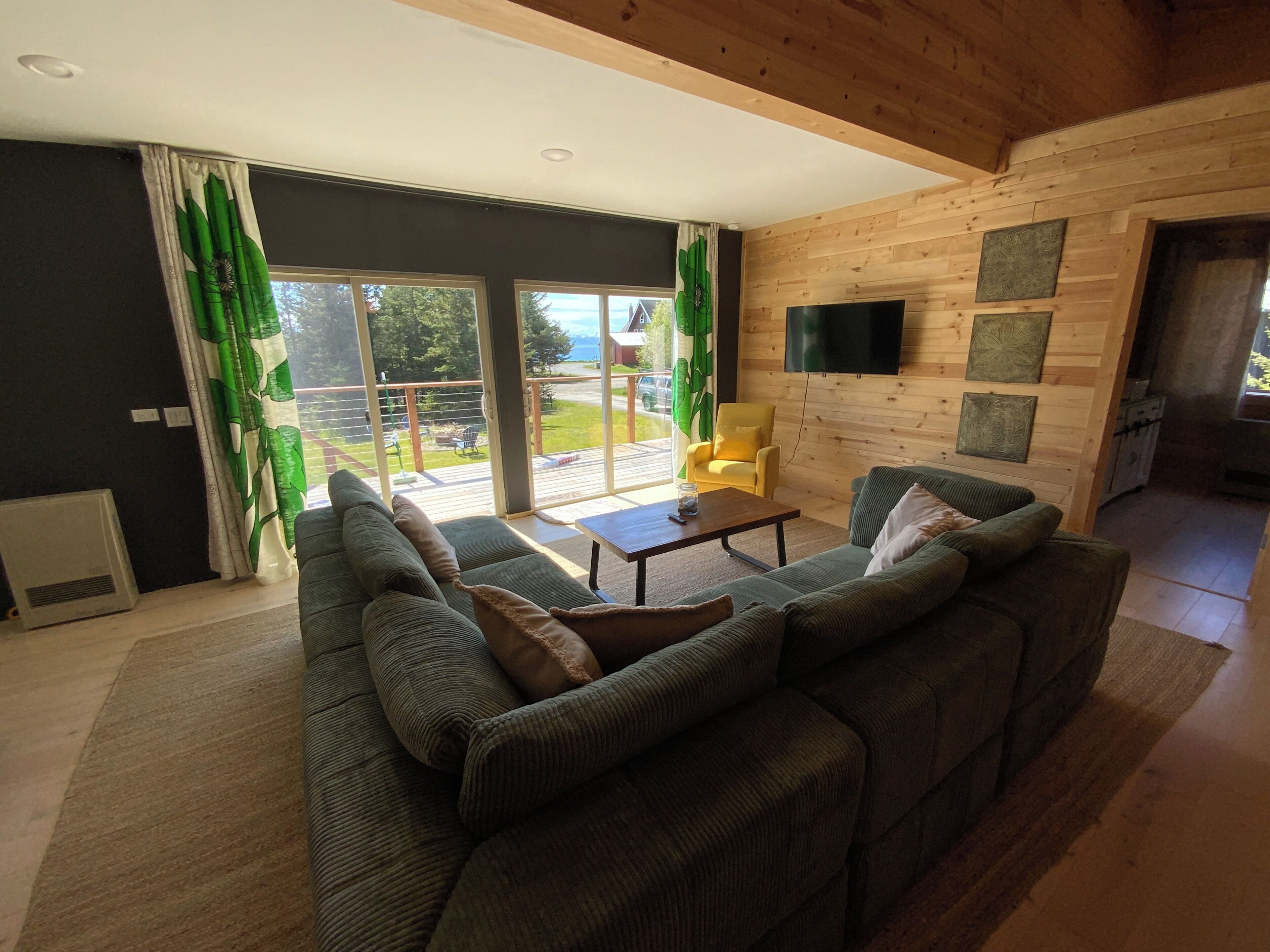 智能電視、書籍、音樂庫、影像庫