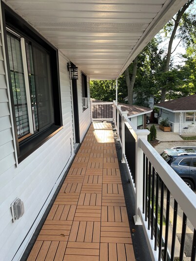 Summer at Williams Bay Lake Geneva! Weekday Specials!
