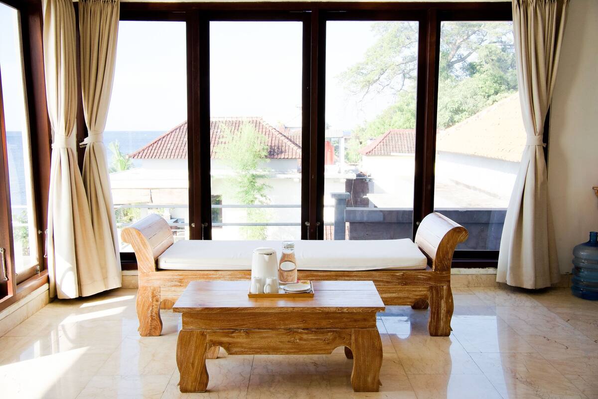 Deluxe Double Room, Ocean View | Premium bedding, desk, WiFi (free), individually decorated