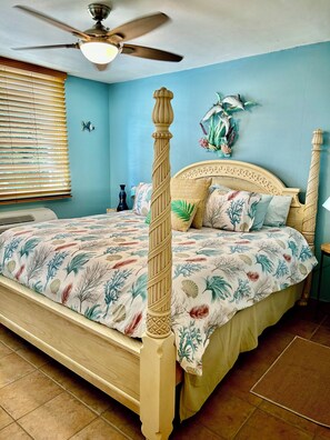 2 bedrooms, iron/ironing board, travel cot, free WiFi
