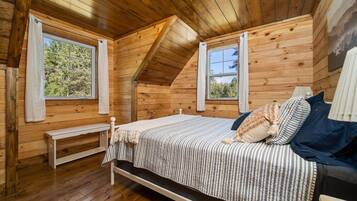 4 dormitoris, caixa forta a l'habitació i planxa i posts de planxar