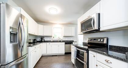 Pet-friendly home near Lake Michigan with fenced in back yard