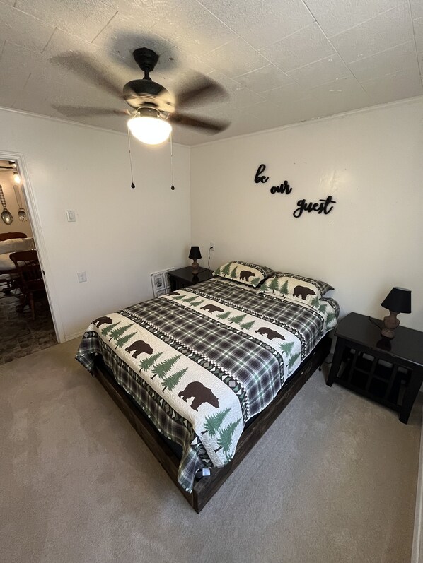 3 bedrooms, free WiFi, bed sheets