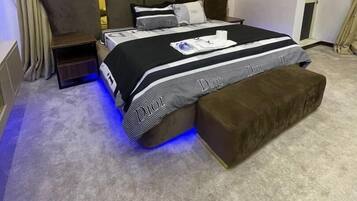 2 chambres, fer et planche Ă repasser, Wi-Fi, draps fournis