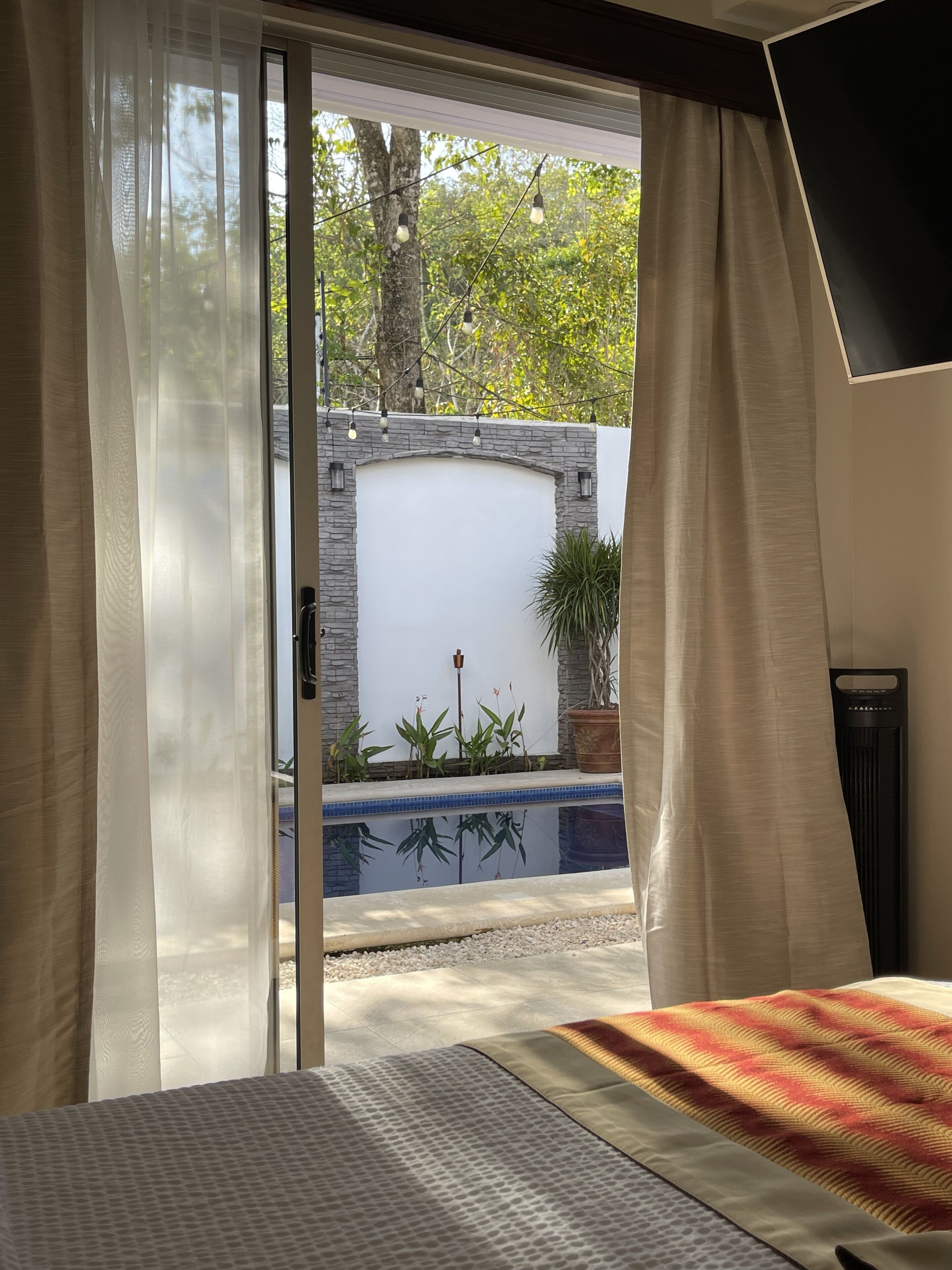 3 chambres, fer et planche à repasser, Wi-Fi gratuit, draps fournis