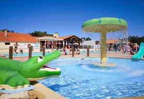 Pool - Le Costa Gloria - à 400m  de la plage - Sud Nantes Camping de la Prairie (Saint-Hilaire-de-Riez)