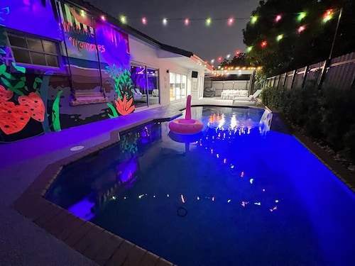 Flamingo's Resort  tropical paradise filled with flamingo vibes!!!