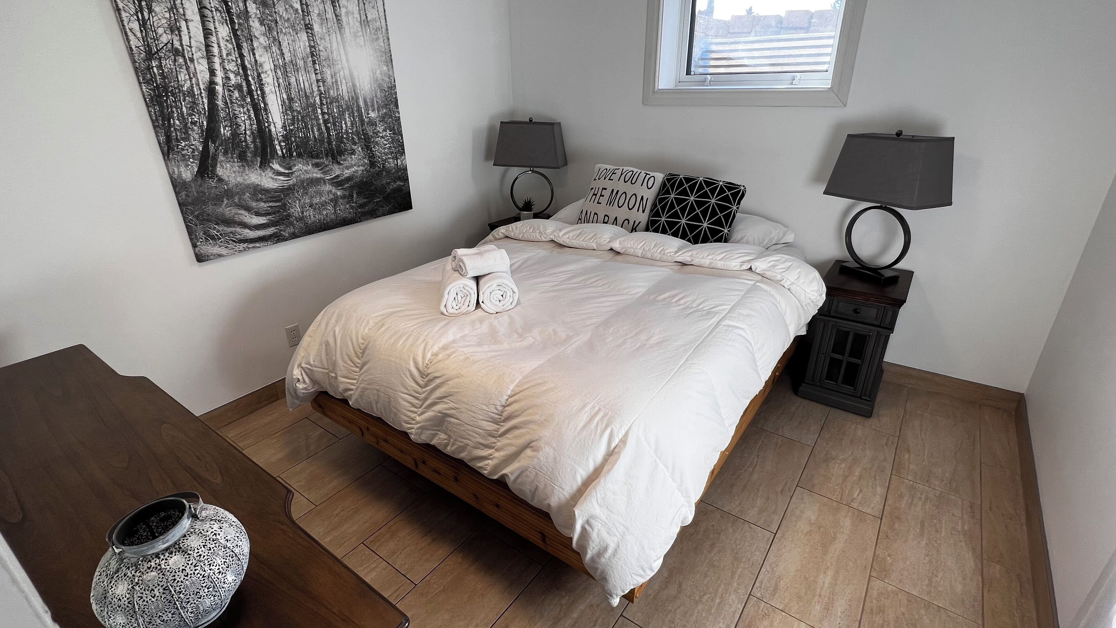 1 bedroom, desk, iron/ironing board, free WiFi