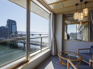 5th Floor Twin Room with Fine View Bath, Non Smoking | Free WiFi, bed sheets - Ohashikan (Matsue)