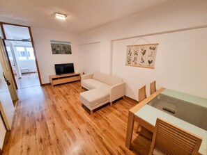Superior Apartment | Living area | Flat-screen TV - CityCenter Apartment (Larnaca)