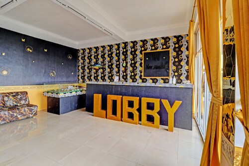 Capital O 91466 Hotel Neu Backpacker Tf Syariah (smk Tb)