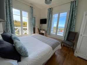 Free WiFi - Hotel de la terrasse (Sainte-Marguerite-sur-Mer)